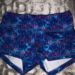 Fleo zig zag shorts
